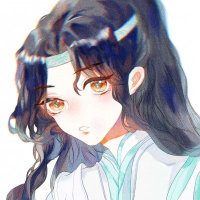 肖战边说自己很困边解扣子